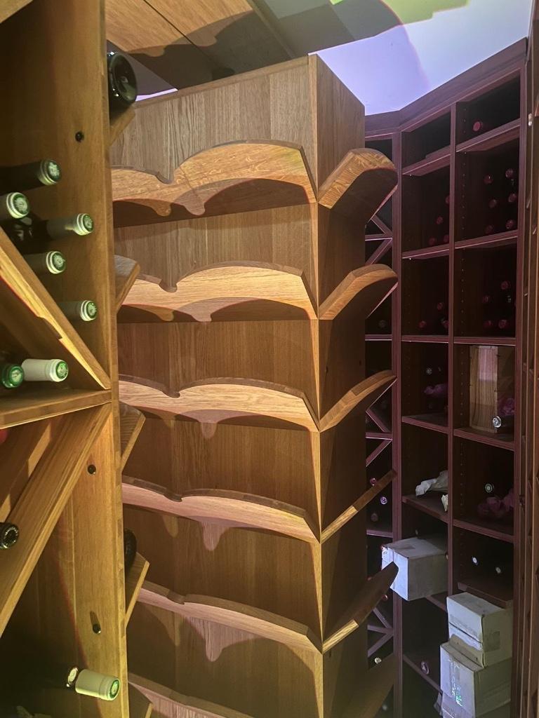Cave à vin Colonne rotative en bois massif 148b., Verzamelen, Wijnen, Ophalen, Zo goed als nieuw, Overige gebieden, Overige typen