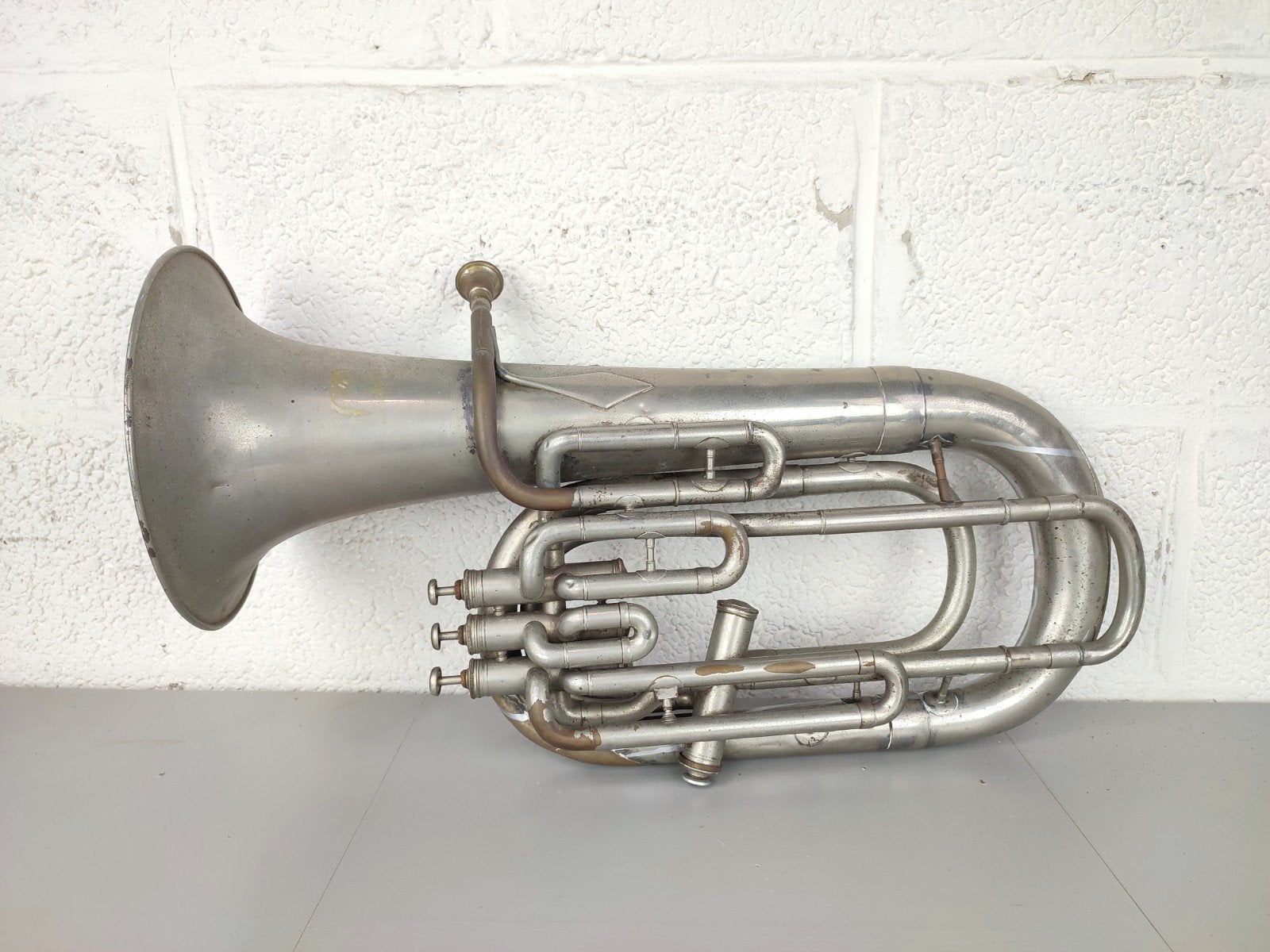 Oude tuba Couesnon & Cie, Musique & Instruments, Instruments à vent | Tubas, Enlèvement