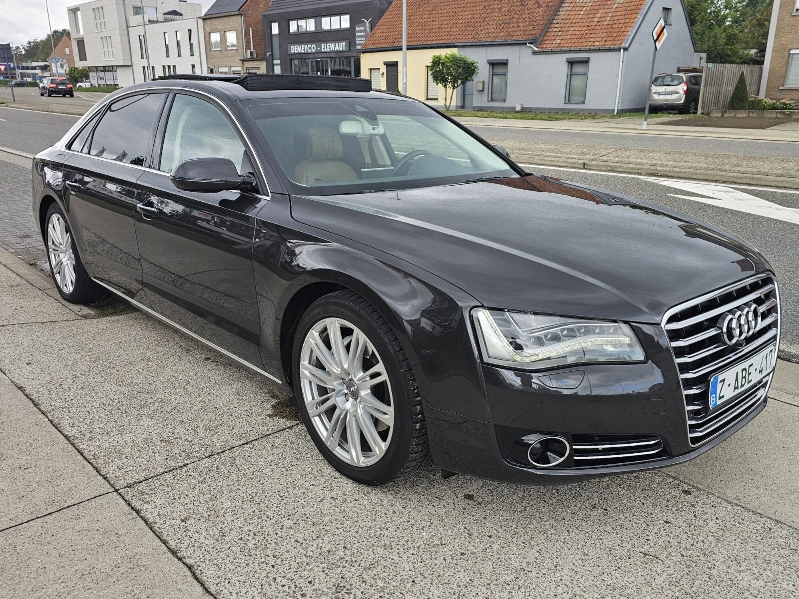 Audi A8L 3.0TDI Quattro, Auto's, Audi, Euro 5, Beige, Zwart, Bedrijf
