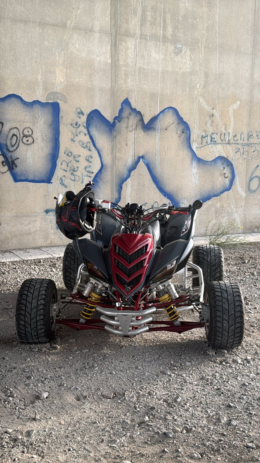 Yamaha raptor 700R BOM VOL!, Motos