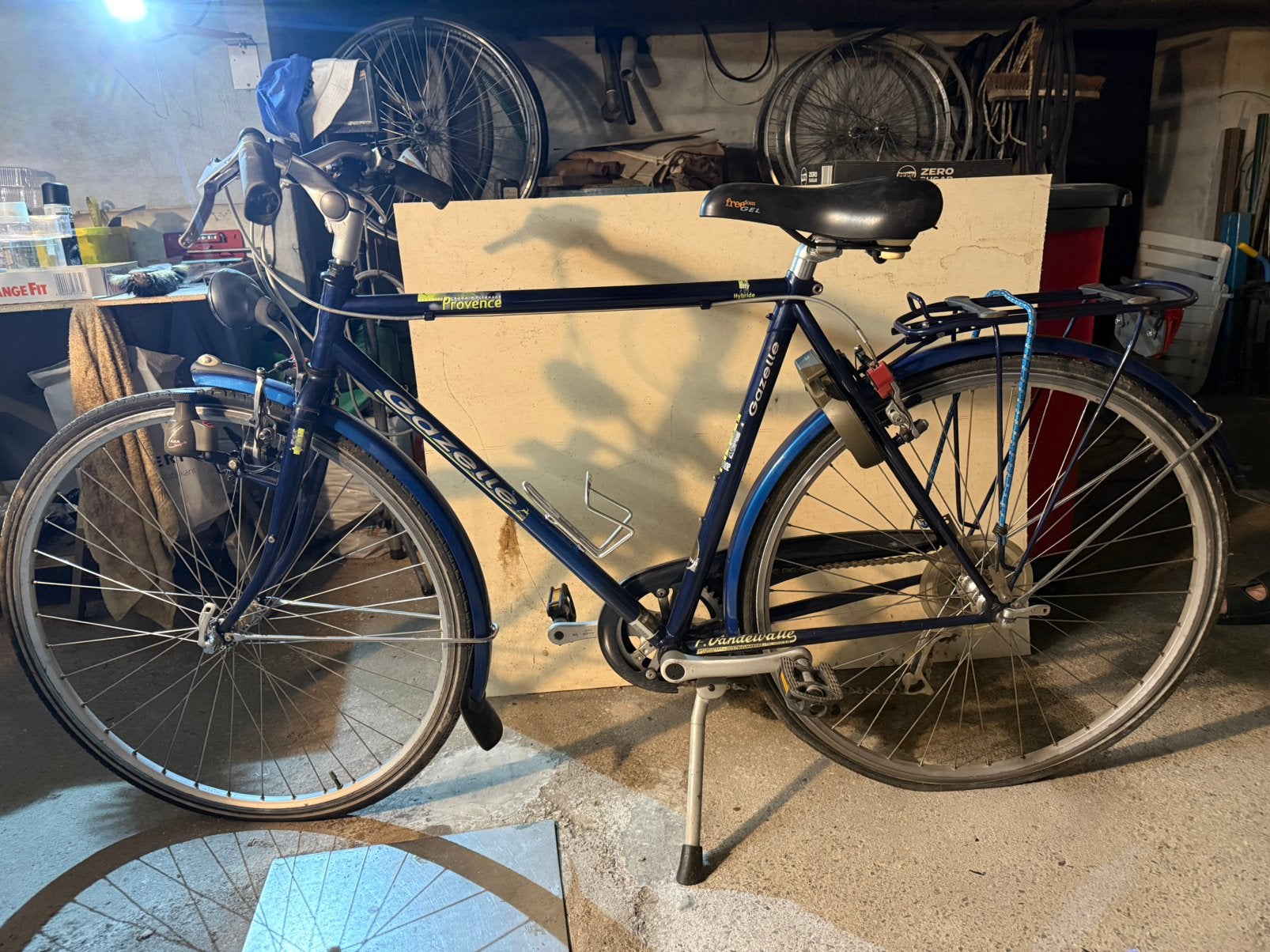 Gazelle stadfiets, Ophalen