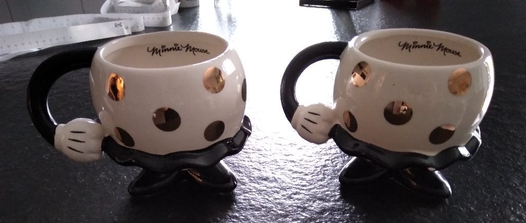 Lot de 2 tasses Minnie Mouse, Neuf, Céramique, Enlèvement, Classique