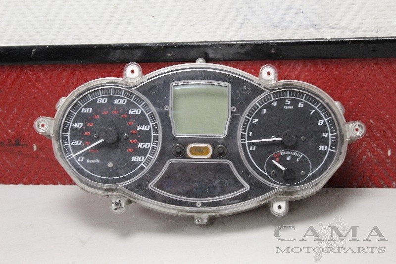 TELLERSET Piaggio MP3 400 2007-2010 (01-2007/12-2010), Dhr. S. di Majo, Gebruikt, Info@cama-motorparts.nl, P.J. Troelstraweg 8 8
3144 CX  MAASSLUIS, NL