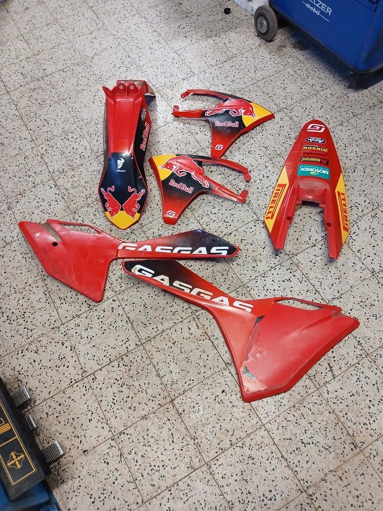 GASGAS PLASTIK SET, Motos, Pièces | Autre, Enlèvement