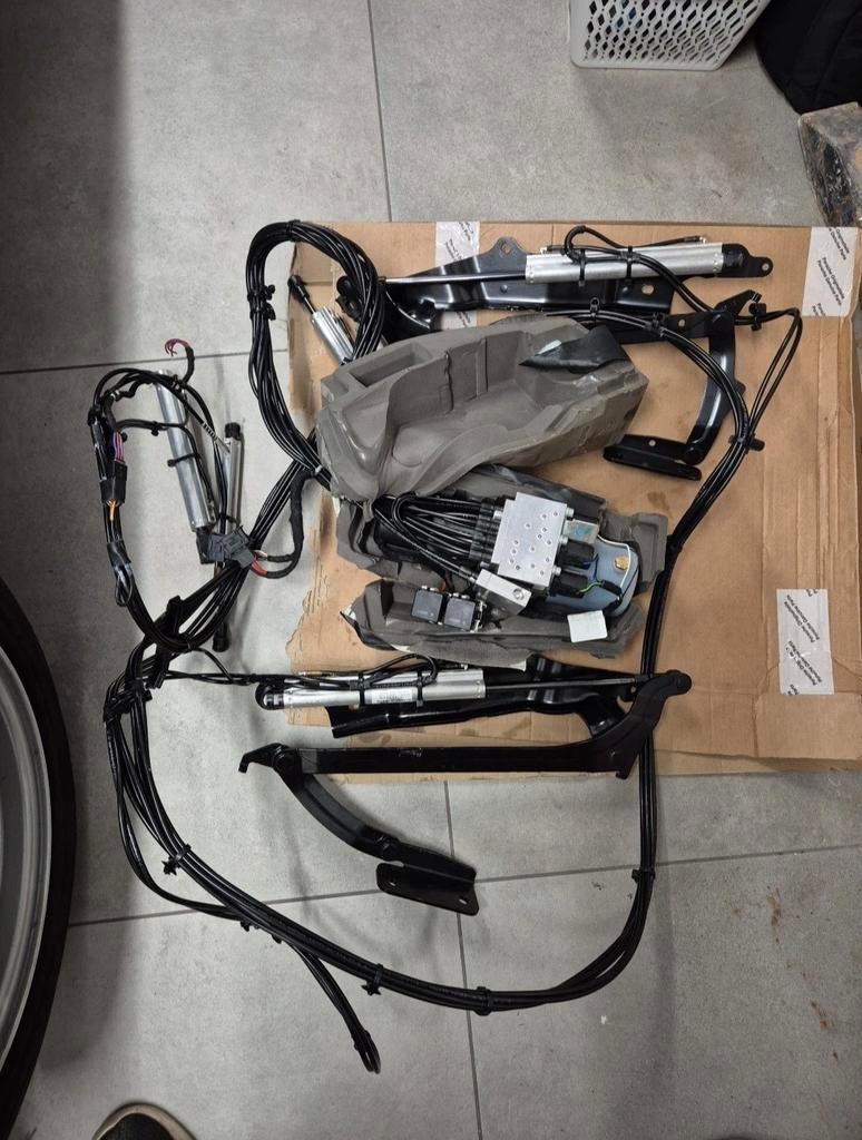 Complete set voor Audi A3 zonnedak/pomp/cilinder/pijp, Ophalen of Verzenden, Gebruikt, Audi