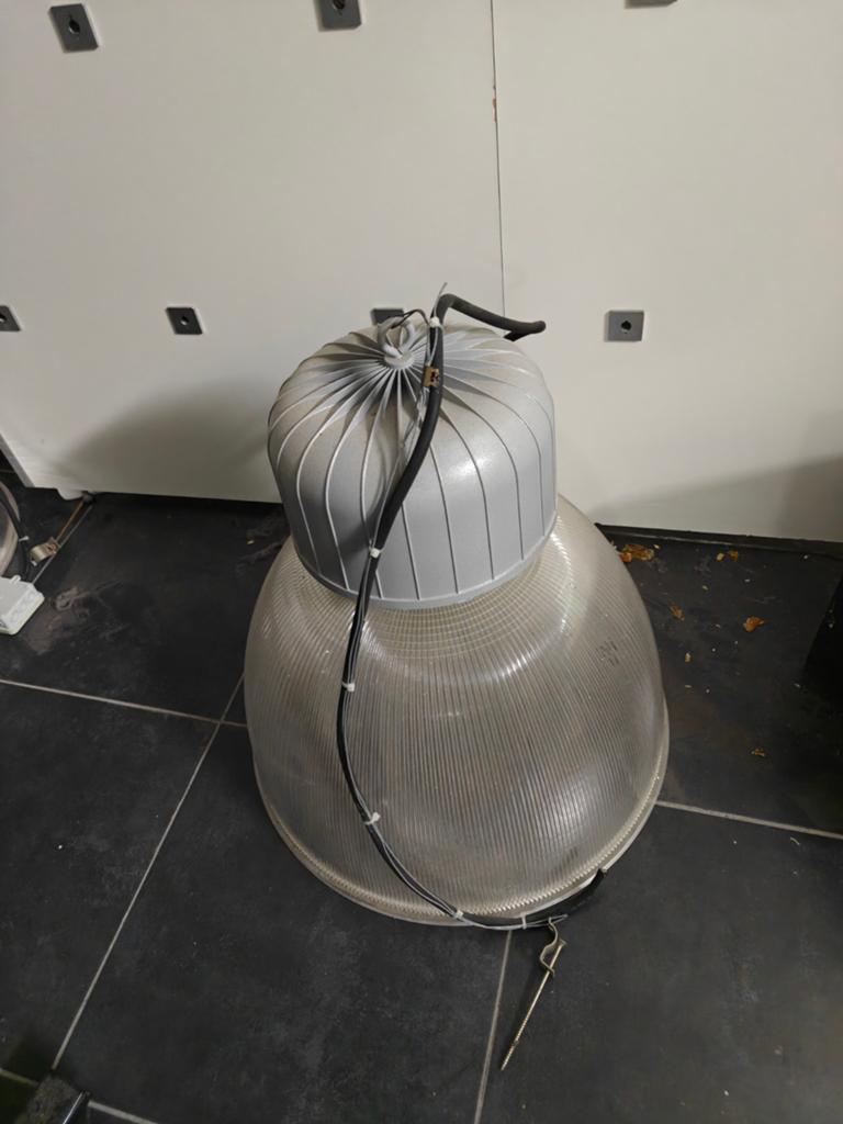 Vintage industriële lampen te koop, Ophalen