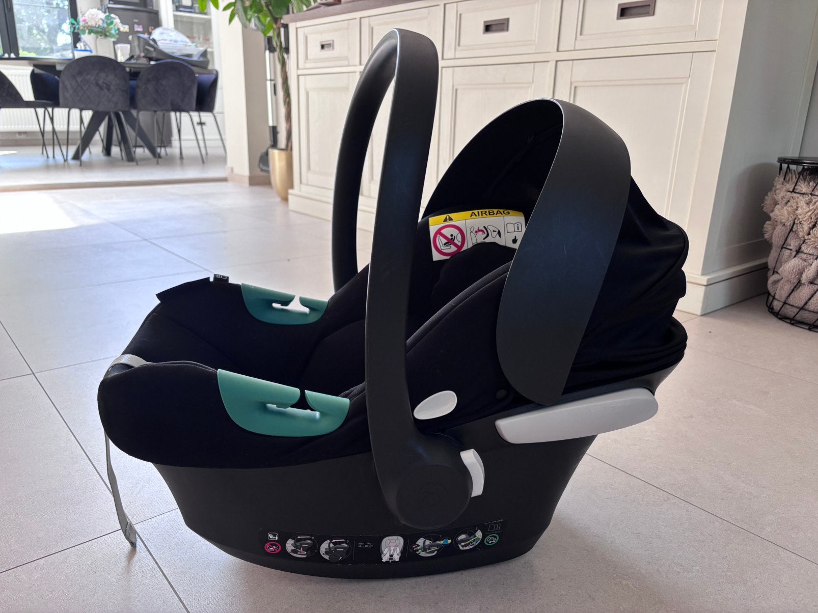 Cybex Cloud Z i-Size + Cybex Base Z ISOFIX, Enfants & Bébés, Sièges auto, Utilisé, Maxi-Cosi, Isofix, Enlèvement
