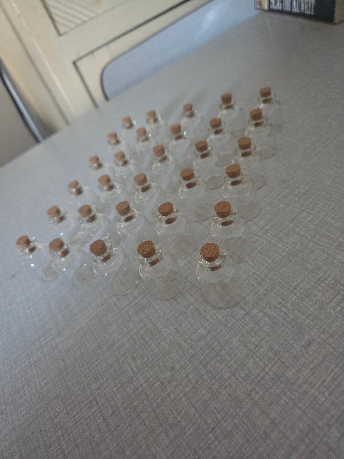 Nouveau ! 30 tubes à essai en verre avec bouchon en liège., Enlèvement ou Envoi, Neuf