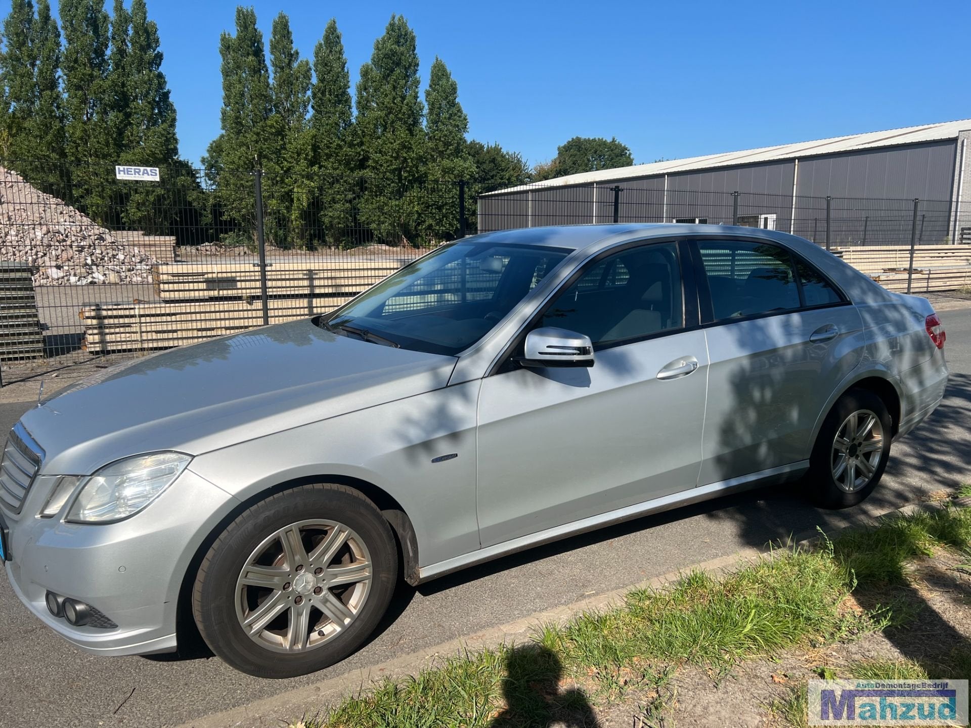 MERCEDES E W212 2.2 onderstel veerpoot subframe cardanas tus, Gebruikt, Mercedes-Benz AG, Mercedes-Benz, Mercedesstrasse 120
70372  Stuttgart, DE