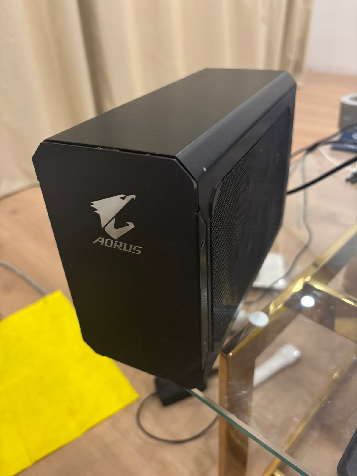 Aorus gaming box nvidia rtx 2070 egpu, Enlèvement ou Envoi, Comme neuf