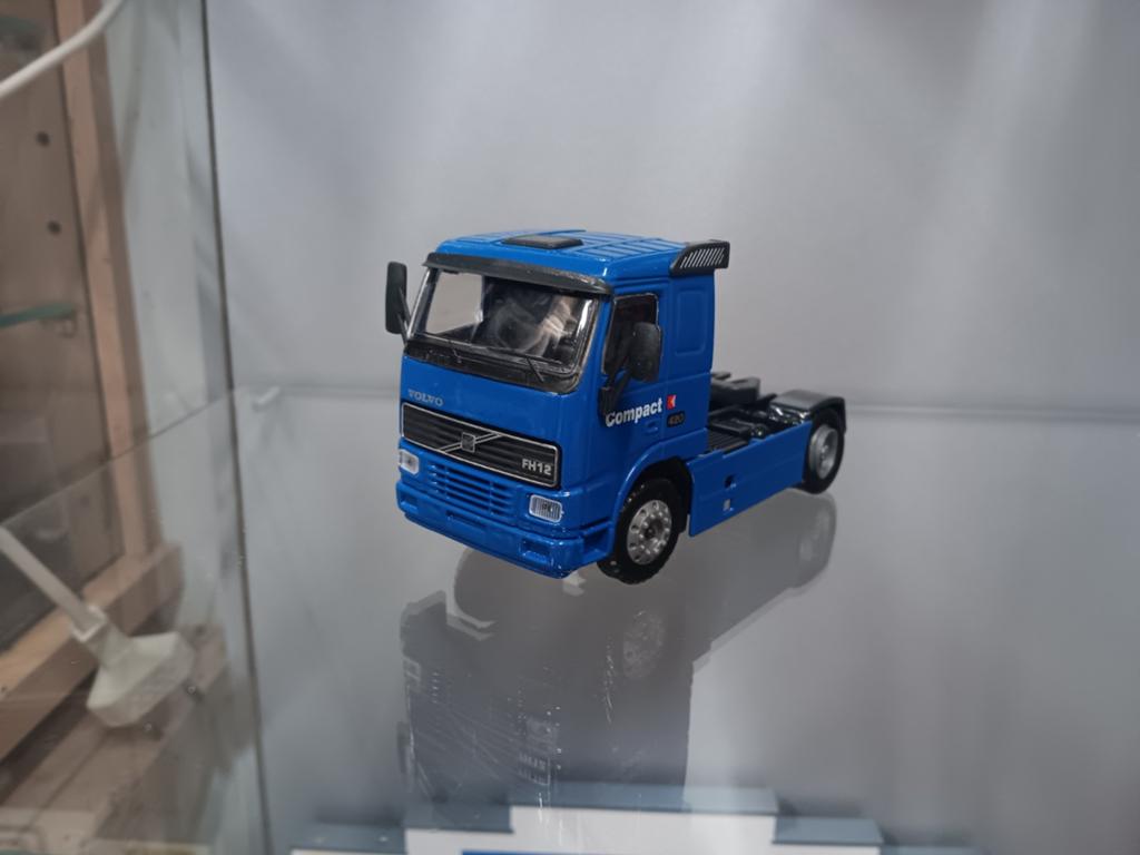 Volvo miniature 1/50 joal, Enlèvement ou Envoi