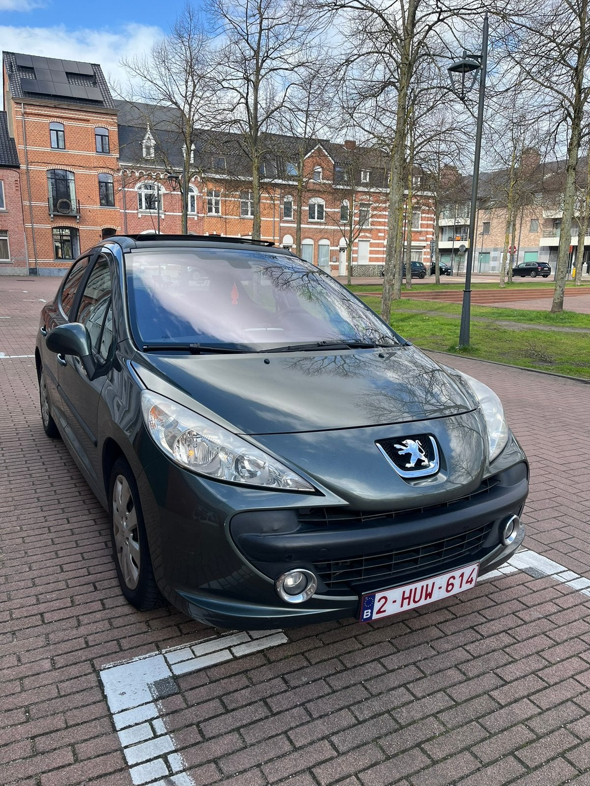 Peugeot 207, 4 portes, Autres couleurs, Noir, 5 places