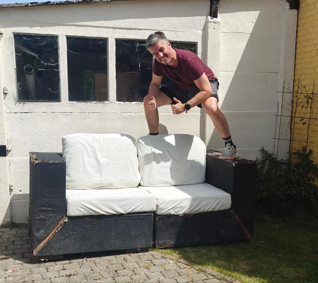 Lounge (stevig/hout) met kussens => GRATIS, Ophalen, Hout