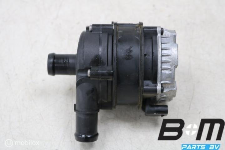 Extra waterpomp VW E-Golf 7 04L965567, Utilisé