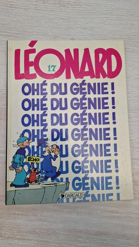 Bd Léonard n17 eo, Livres, Enlèvement