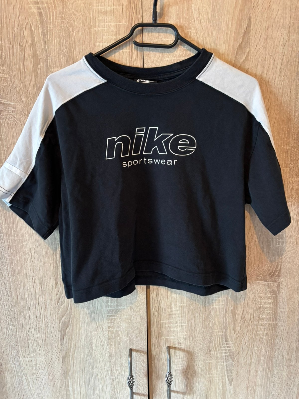 Topje nike, Kleding | Dames, Topjes, Maat 38/40 (M), Zwart, Ophalen of Verzenden, Zo goed als nieuw