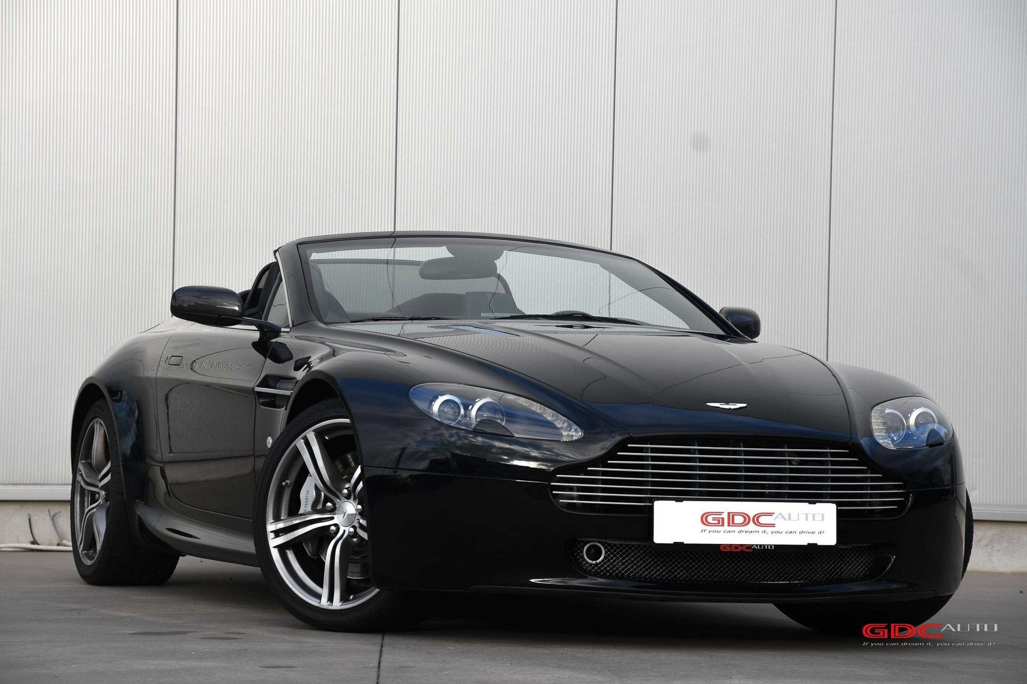 Aston Martin Vantage V8 VANTAGE ROADSTER N400 EDITIE NR. 156, Auto's, Automaat, Achterwielaandrijving, Gebruikt, 4282 cc