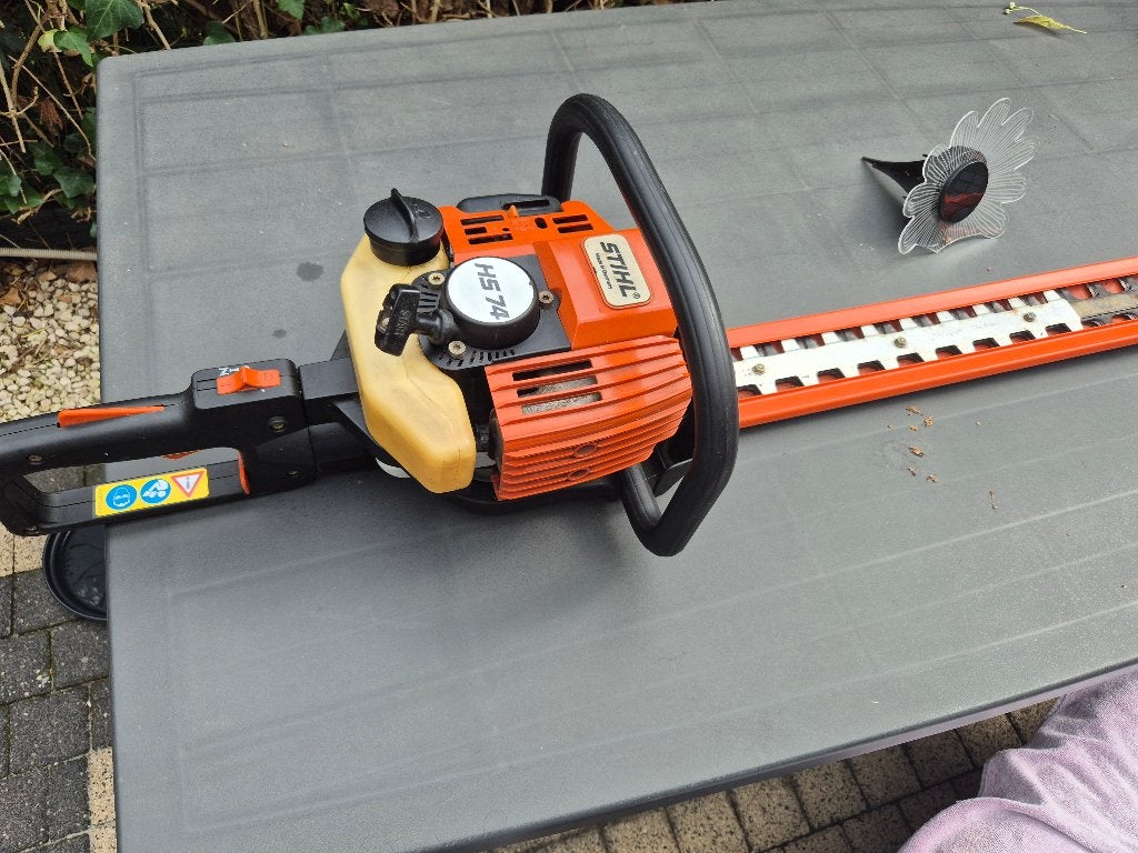 Heggenschaar op benzine, Ophalen, Gebruikt, Benzine, STILL