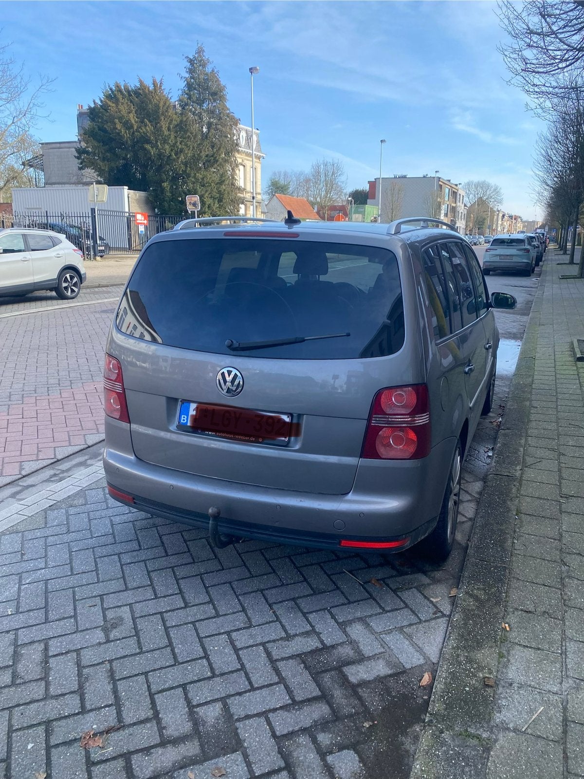 Te koop volkwagen touran BENZINE, Ophalen, Volkswagen