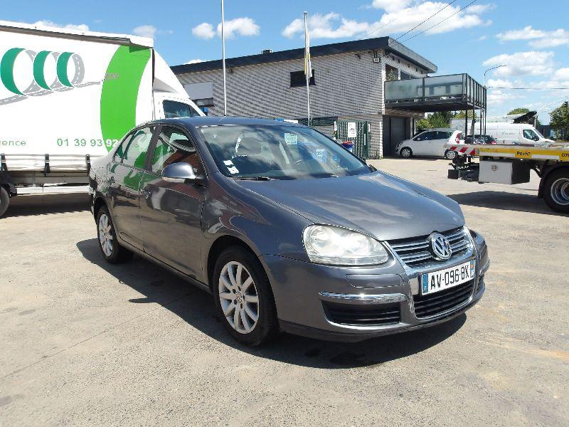 VOLKSWAGEN JETTA  DIESEL 06-10, Auto's, Volkswagen, Bedrijf, Zilver of Grijs, Jetta, Te koop