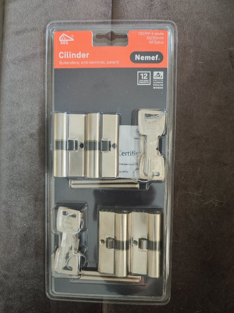 Nemef 4 gelijk sluitende deur cilinders met pasje, Enlèvement, Neuf, Fer, Clé
