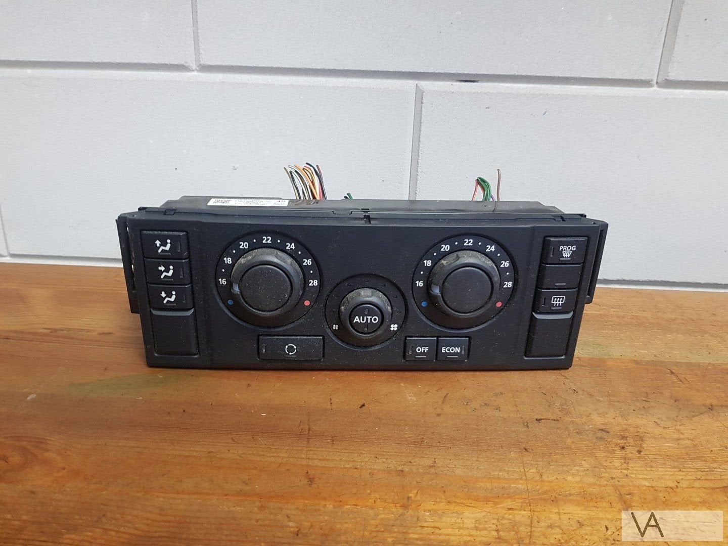 Land Rover Discovery 3 / Range Rover Sport kachelpaneel €50, Land Rover, -, Utilisé, -
