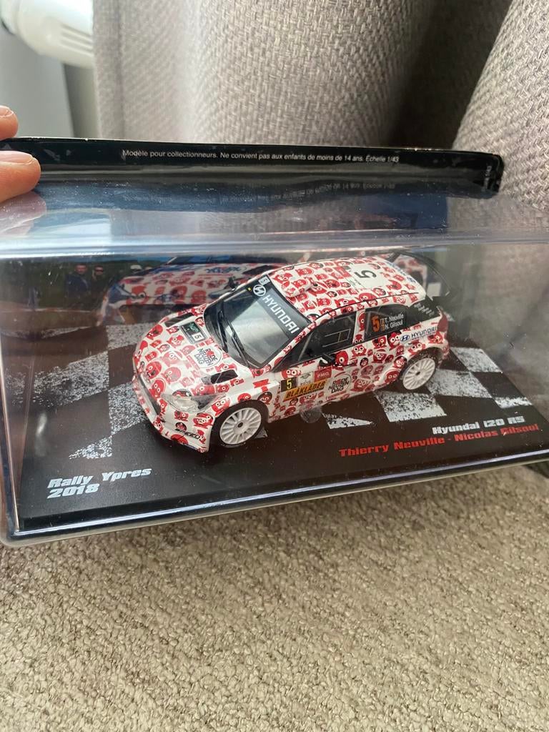 Hyundai i20 Thierry Neuville, Hobby en Vrije tijd, Ophalen of Verzenden, Zo goed als nieuw