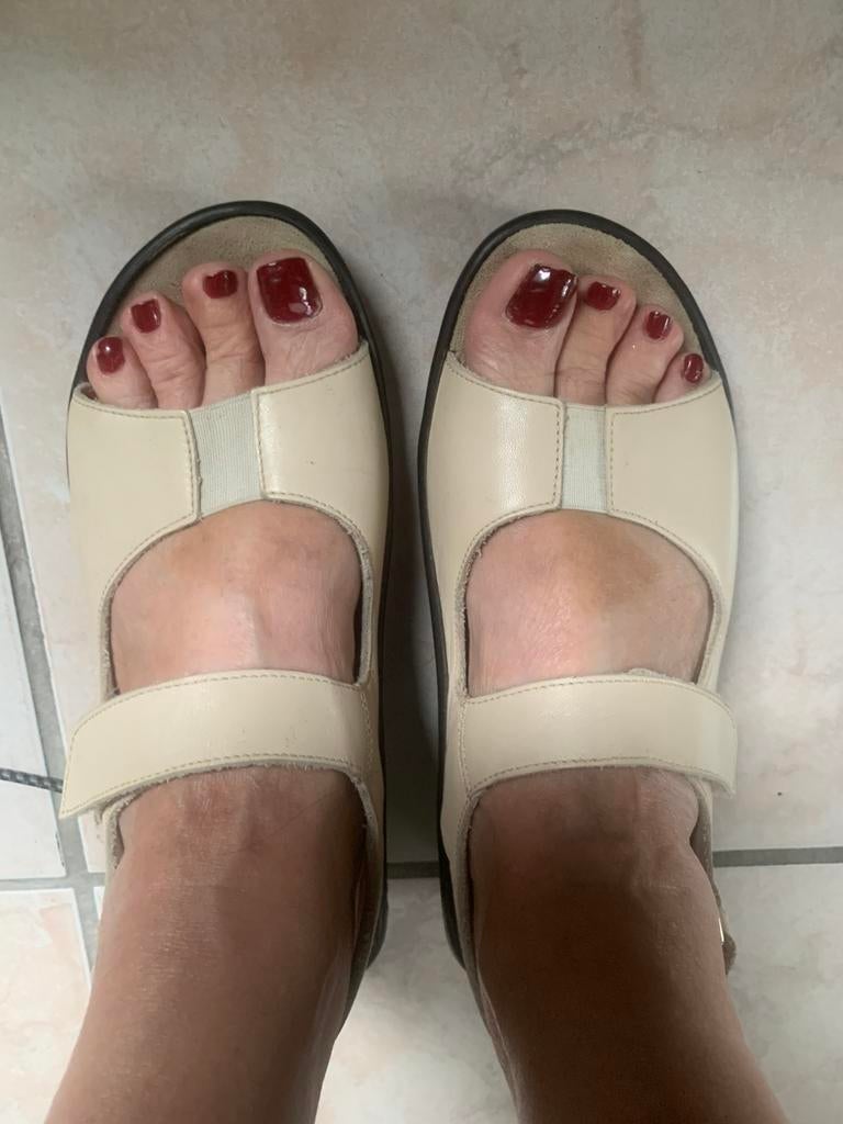 Sandalen Mephisto Mobils 40 kwaliteitsleer beige, Kleding | Dames, Schoenen, Ophalen of Verzenden, Zo goed als nieuw, Beige