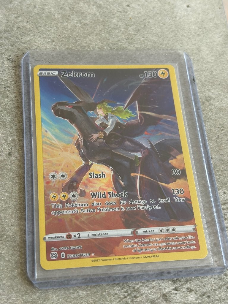 Zekrom TG05/30 Brilliant Stars, Hobby en Vrije tijd, Ophalen, Nieuw, Losse kaart