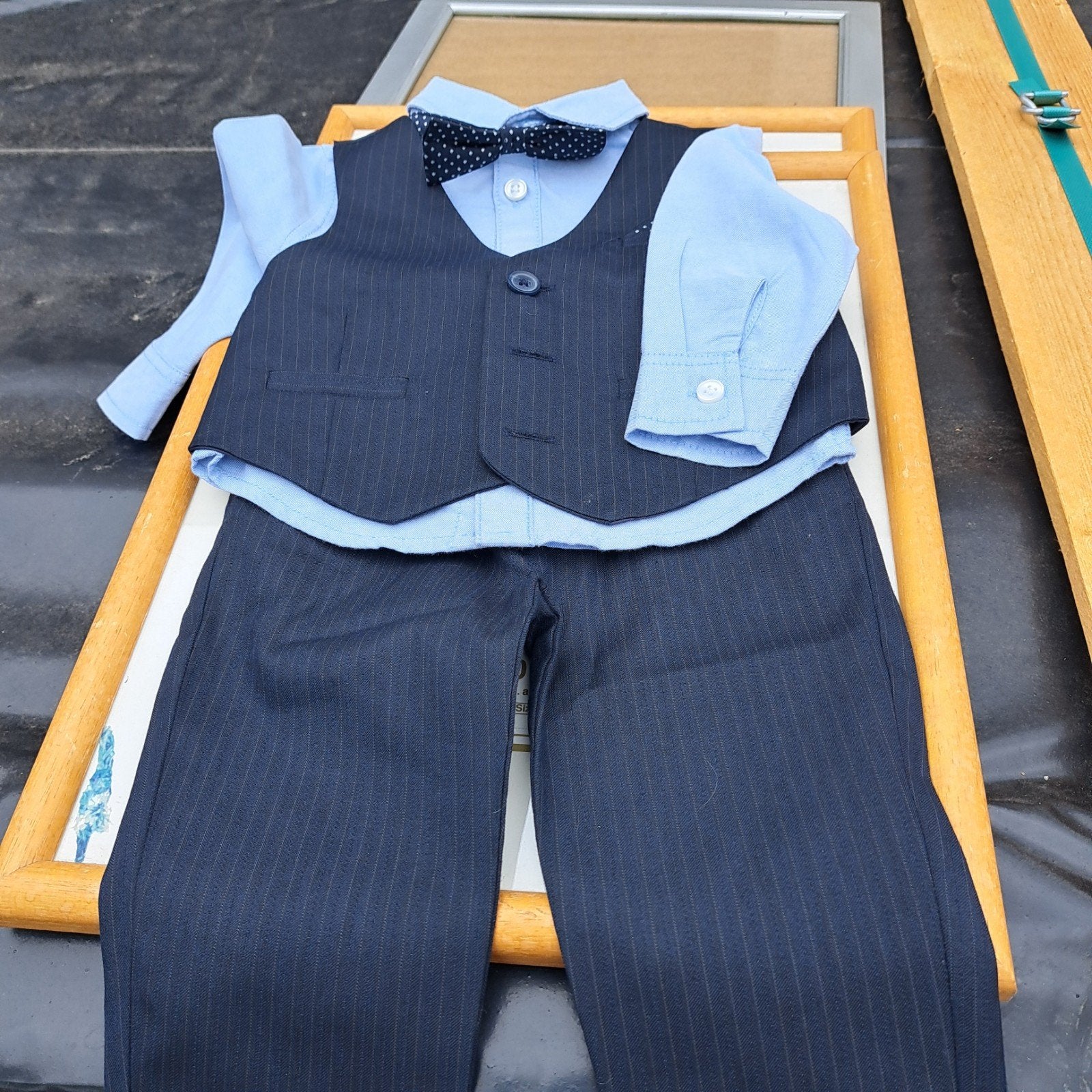 kostuumpje voor 1 jarig, Enfants & Bébés, Vêtements de bébé | Taille 74, Enlèvement, Ensemble
