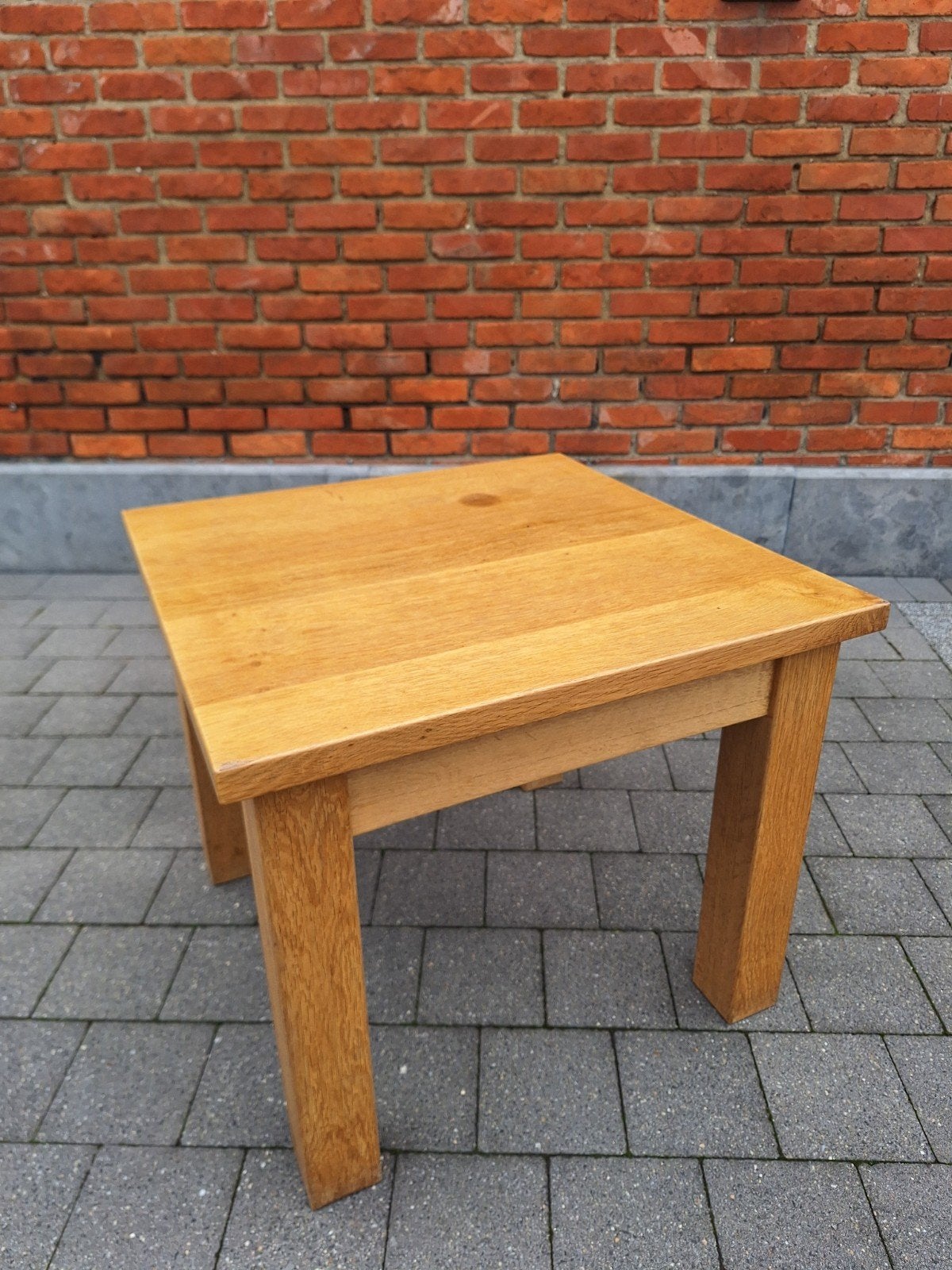 table basse entièrement en chêne, table d'appoint, Maison & Meubles, Tables | Tables de salon, 50 – 75, 50 à 100 cm, Enlèvement