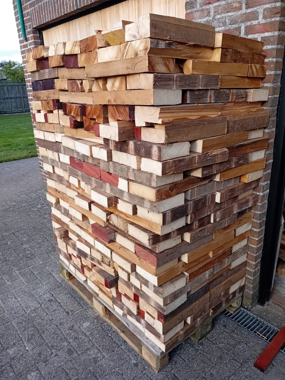 Brandhout kepers en juffers of plankjes en balkjes, Ophalen, Blokken