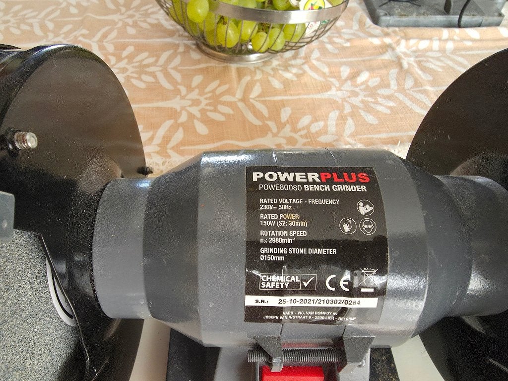 Bank slijpmolen, Doe-het-zelf en Bouw, Gereedschap | Slijpmachines, Ophalen of Verzenden, Nieuw, Minder dan 700 watt, Werkbankslijpmachine