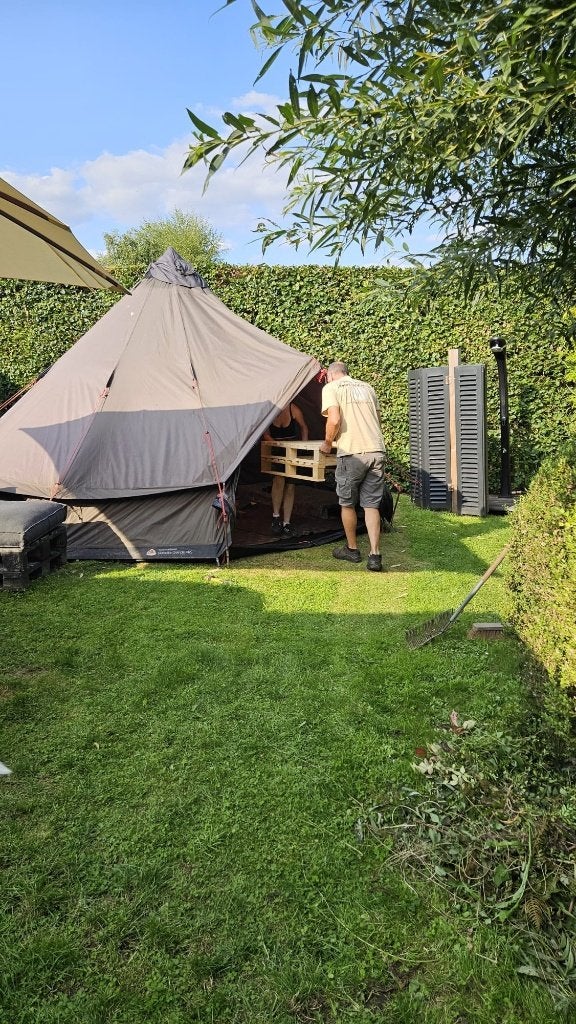 Grote tent, Caravans en Kamperen, Tenten, Ophalen, Gebruikt, Meer dan 6