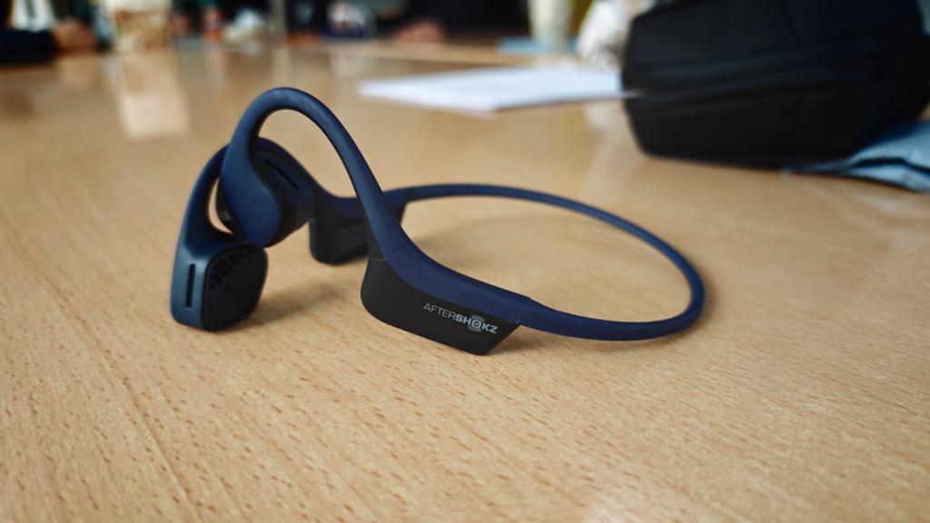 AfterShokz Trekz Air Bone Conduction koptelefoon in goede st, Bluetooth