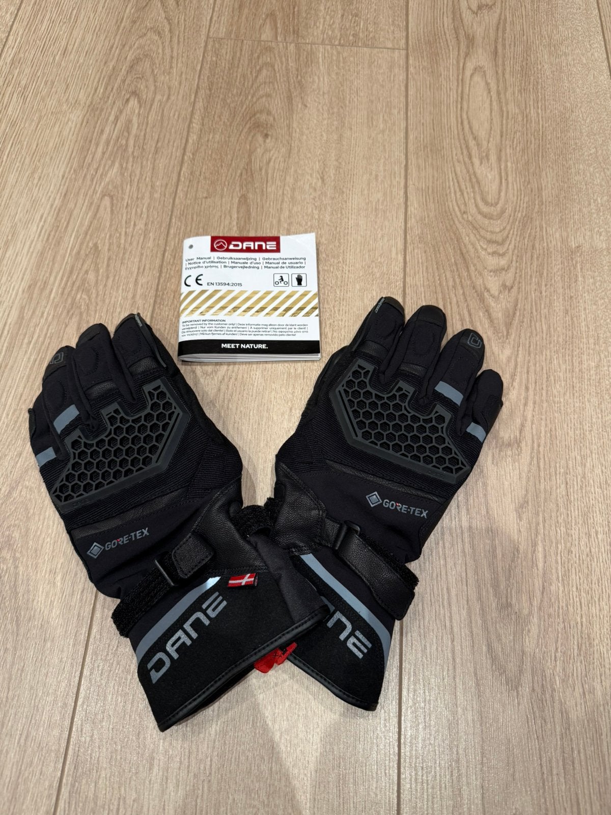 Dane glove all season GTX odin black Medium €149 NP, Motoren, Kleding | Motorkleding, Ophalen of Verzenden, Nieuw met kaartje