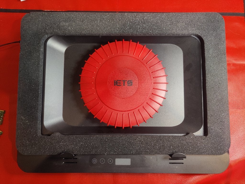 IETS GT600 V1 refroidisseur pour PC portable, Enlèvement, Comme neuf, IETS, Réglable en profondeur
