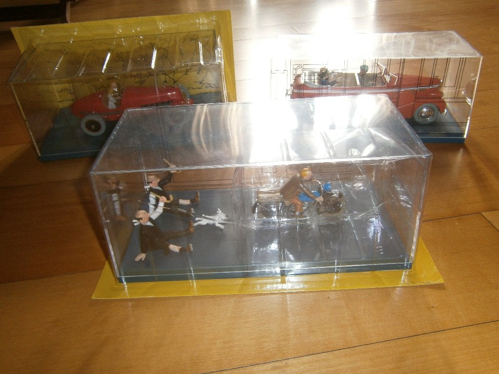 TINTIN, Envoi, Tintin
