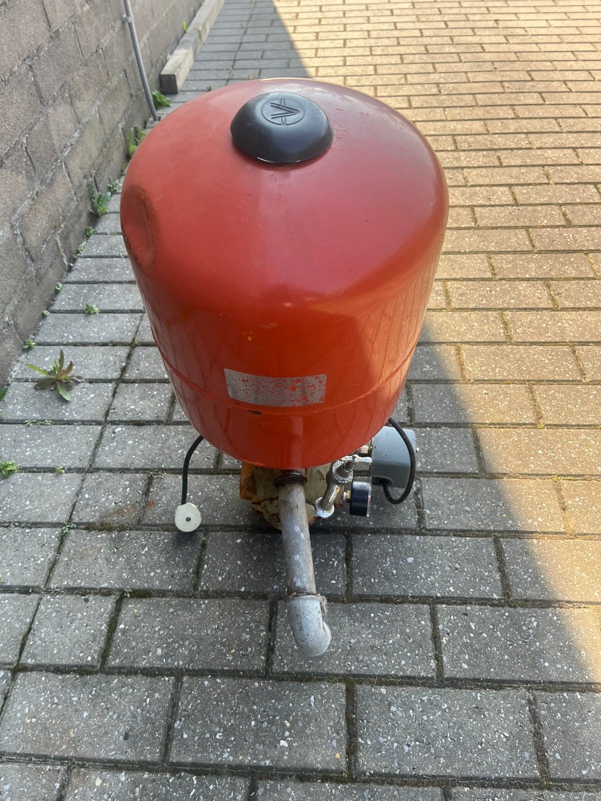 Waterpomp merk dab, Enlèvement, Comme neuf