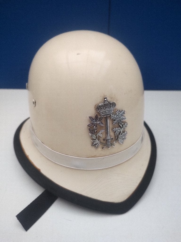 Helm # 1, Collections, Objets militaires | Général, Envoi