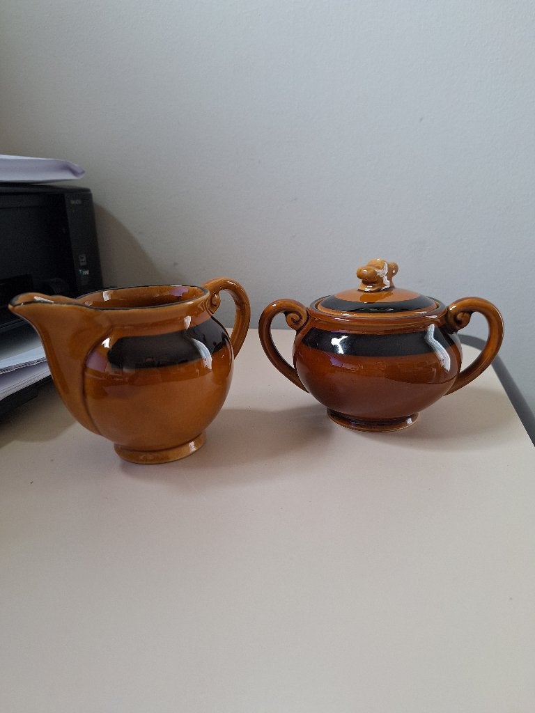 suikerpotje en melkkannetje van Niderville, Ophalen of Verzenden, Zo goed als nieuw