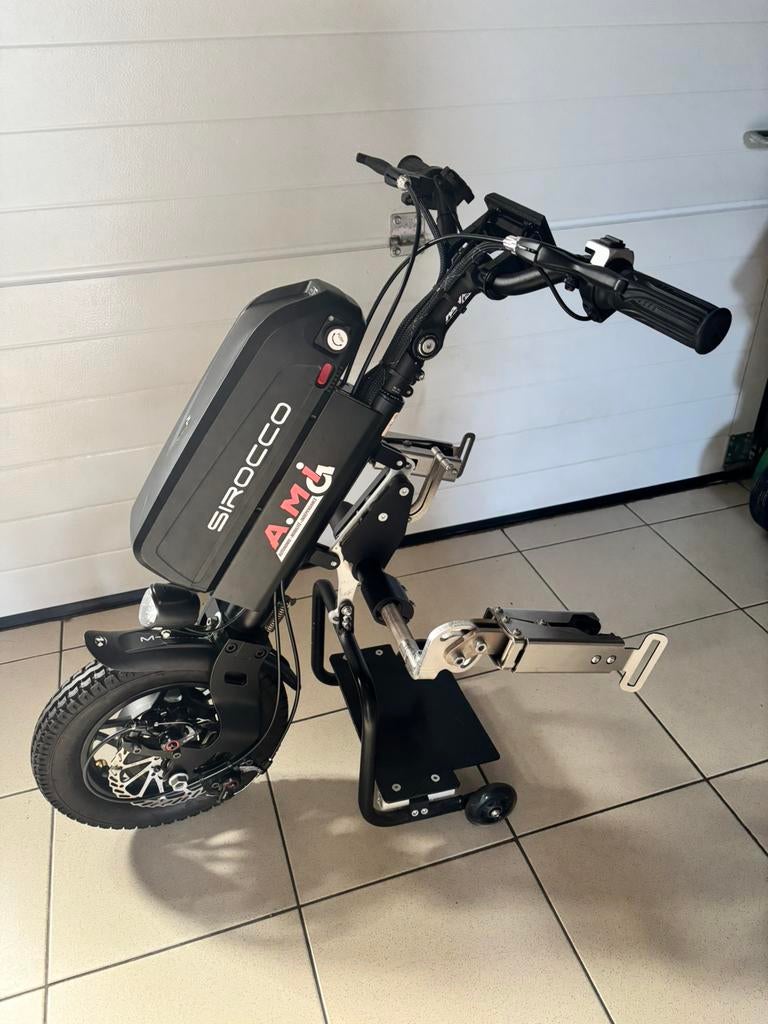 Motorisation pour chaise roulante, Enlèvement, Comme neuf