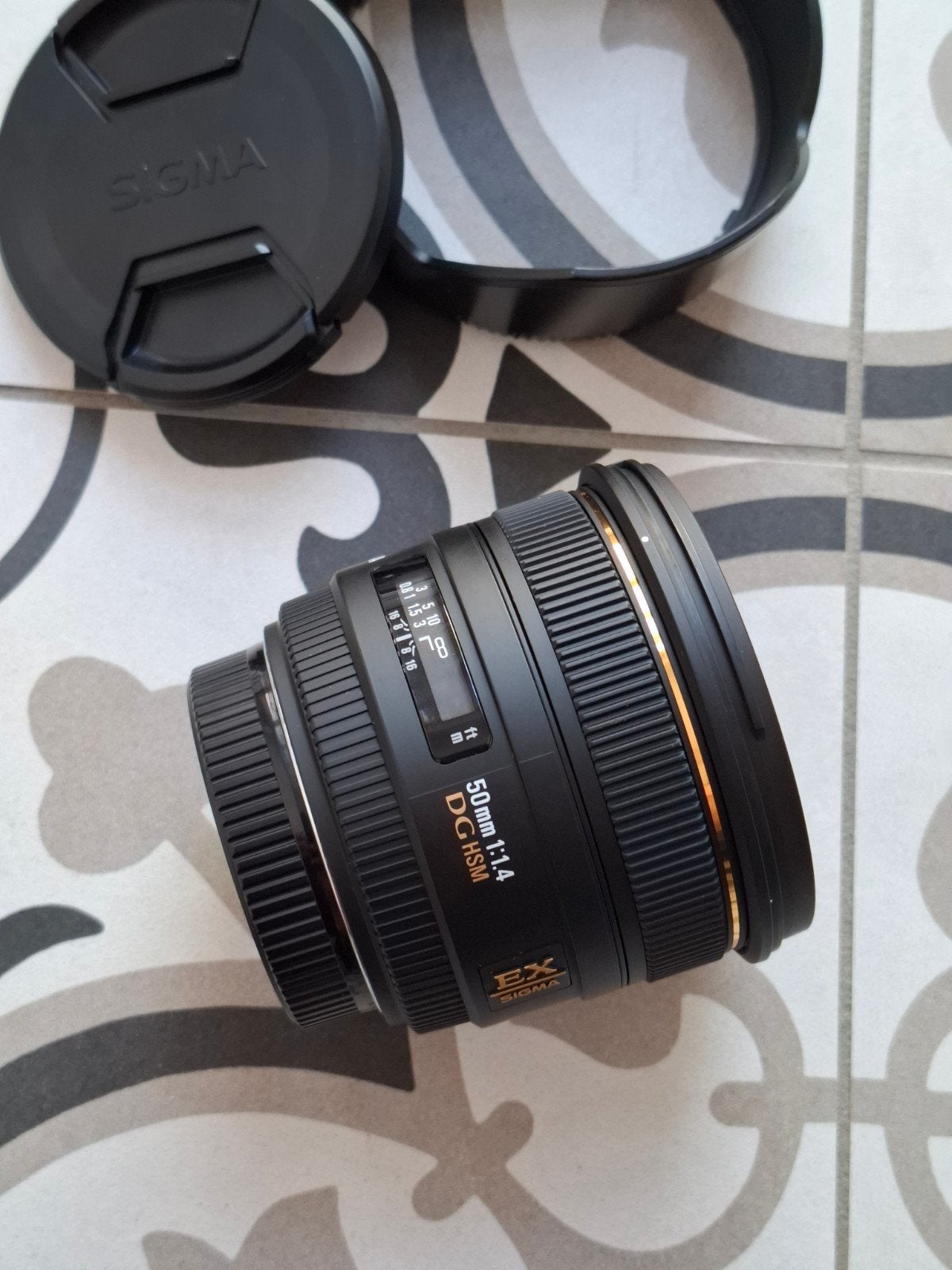 Sigma 50 mm F/1,4 EX DG HSM, monture Sony A, Sony Alpha, Sigma, Enlèvement ou Envoi, Lentille standard, 50 mm