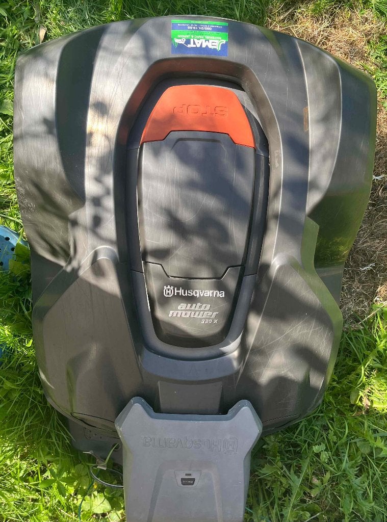 Husquvarna Automower 330x (software 430x), Enlèvement, Utilisé, 20 à 25 cm, Husqvarna