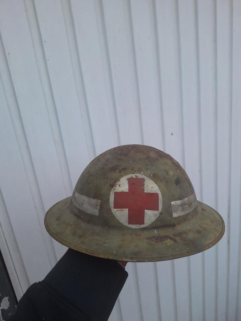 Casque croix rouge ww2 mk2 mk1 ..  ?? A identifier, Collections, Objets militaires | Seconde Guerre mondiale, Enlèvement ou Envoi