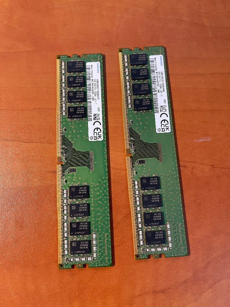SAMSUNG 16 GB (2x8 GB) DDR4 DRAM 3200 MHz, Computers en Software, RAM geheugen, DDR4, Ophalen of Verzenden, Zo goed als nieuw