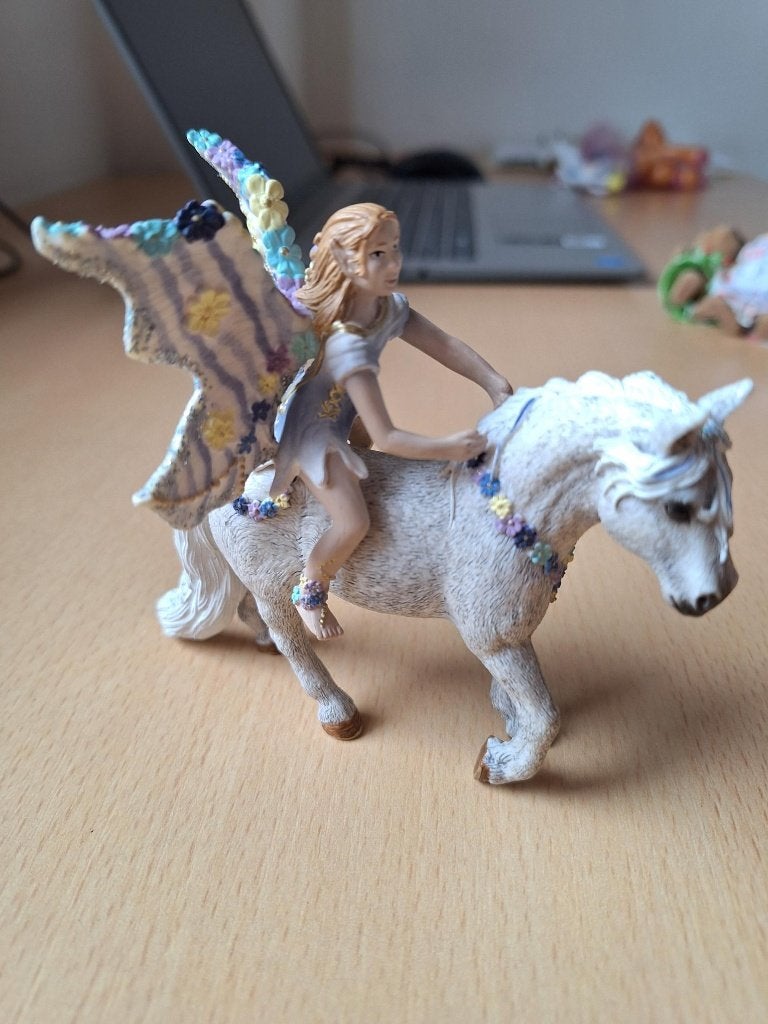 Schleich 2007 : Nymphe à cheval., Enlèvement ou Envoi, Comme neuf
