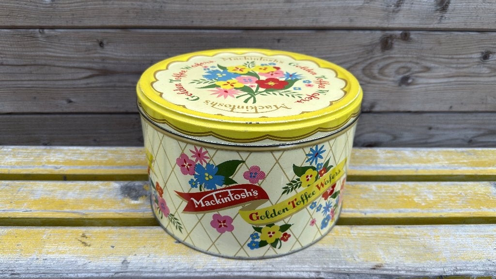 Groot Retro Toffee Blik Mackintosh’s – Jaren '60/'70, Enlèvement ou Envoi, Utilisé, Autre, Autres marques