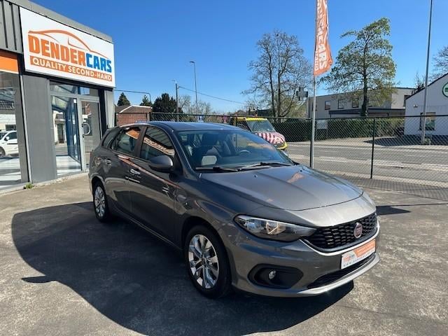 Fiat Tipo, 1.4i benzine, bj2020, 61.323km's, Navi + Garantie, Autos, Fiat, Bluetooth, Achat, Euro 6, Entreprise