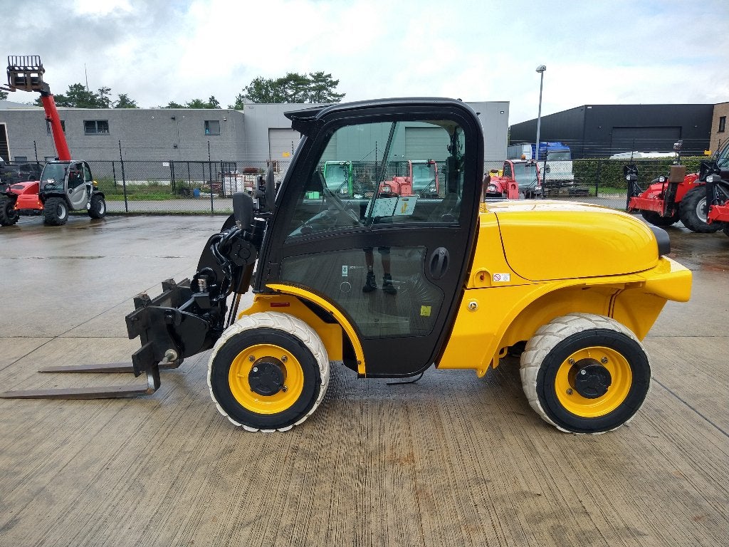 Verreiker JCB 520-40 4WS (155), Ophalen, Gebruikt